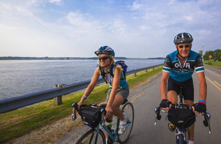 Conquering the Canadian Outdoors: Essential Cycling Tips for Adventure Seekers